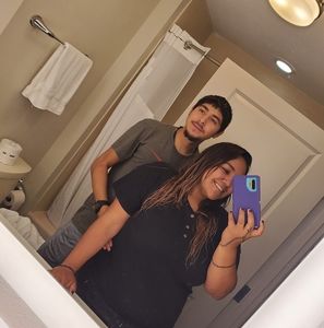 Meet your Posher, Crystal